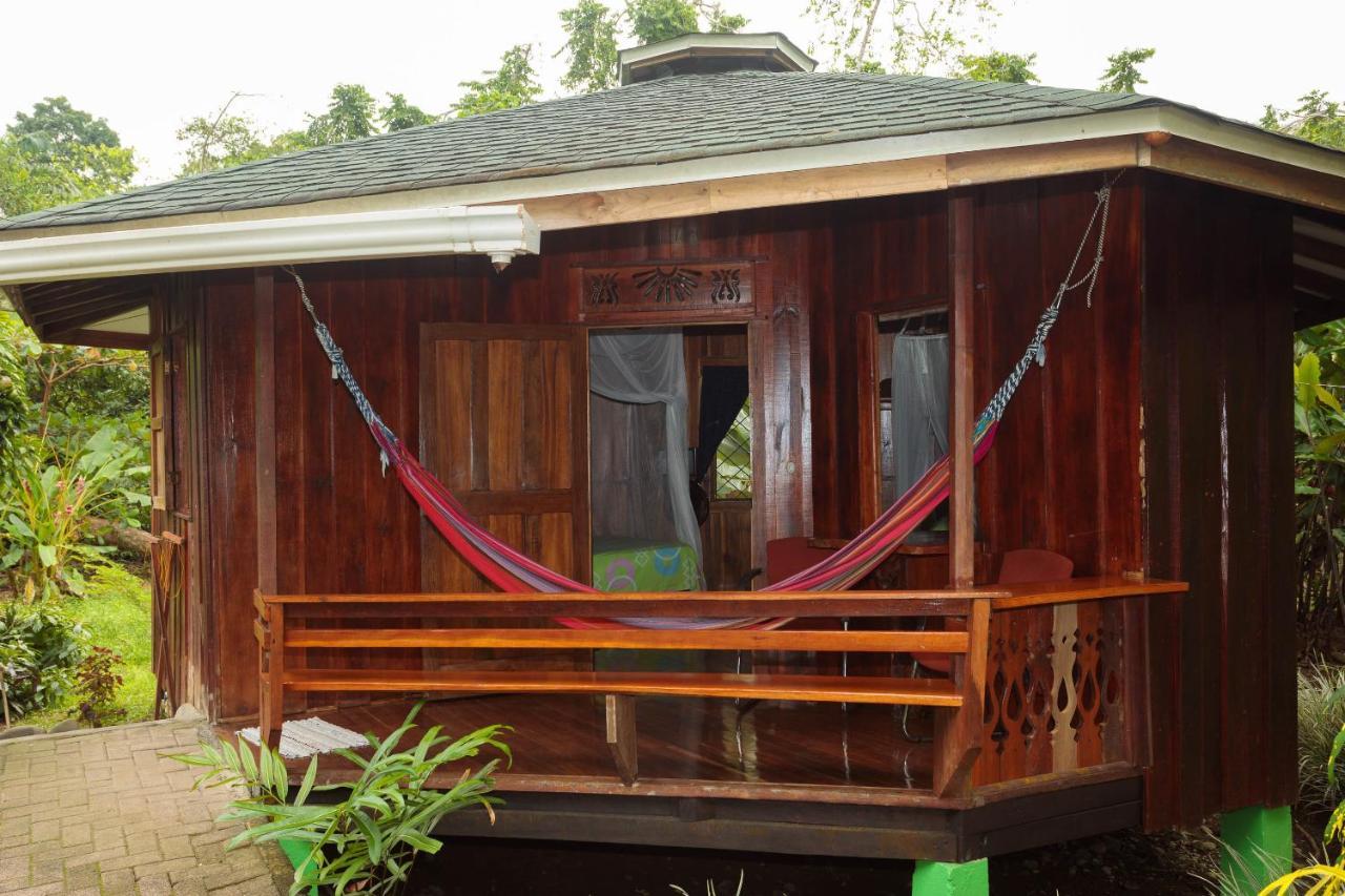 Bungalows Ache Cahuita Εξωτερικό φωτογραφία