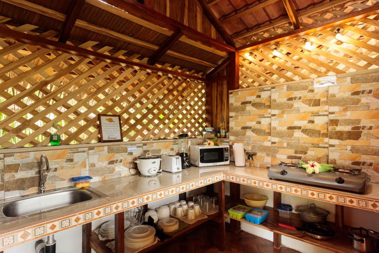 Bungalows Ache Cahuita Εξωτερικό φωτογραφία