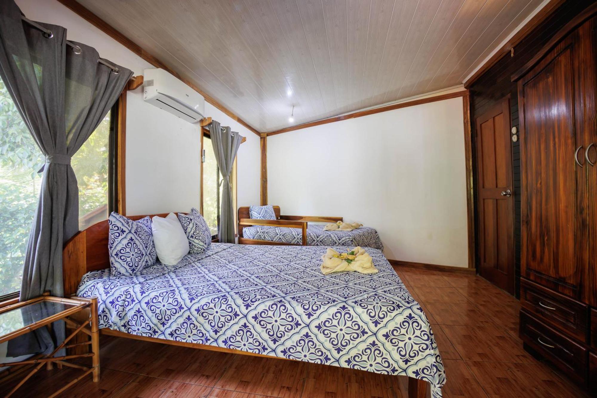 Bungalows Ache Cahuita Εξωτερικό φωτογραφία